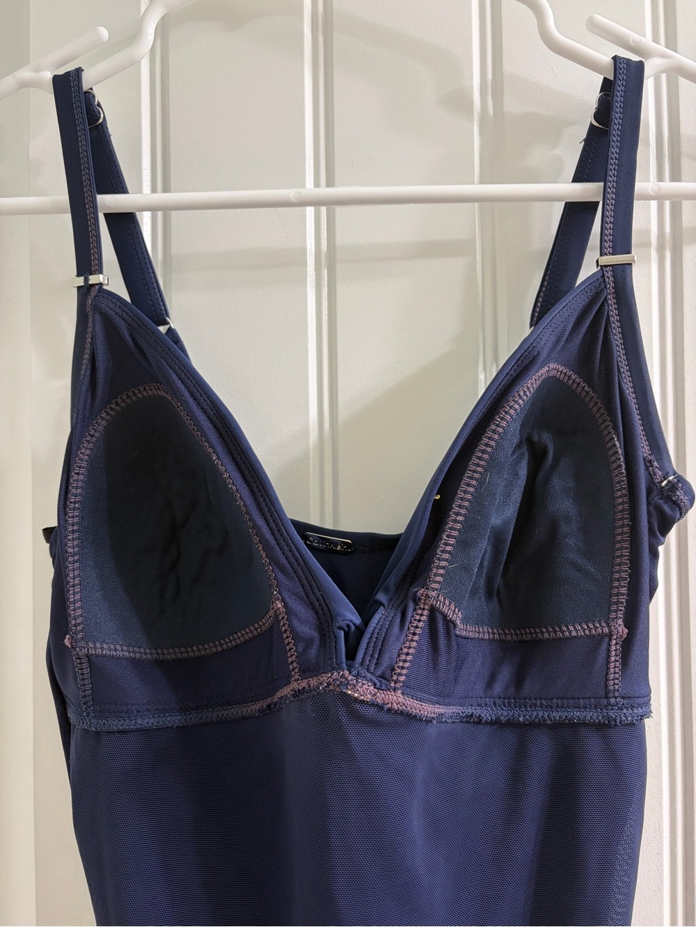 Calvin Klein Navy Ruched One-Piece Swimsuit Size 6 - Picture 5 of 6